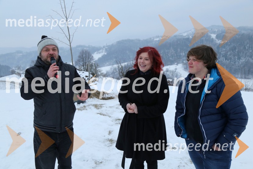 Sašo  Papp, svetnik MOM, moderator;  Mihaela  Kopše, Hiša vina Doppler;  Lina Kopše,  Hiša vina Doppler15. srečanje prijateljev Hiše vina Doppler