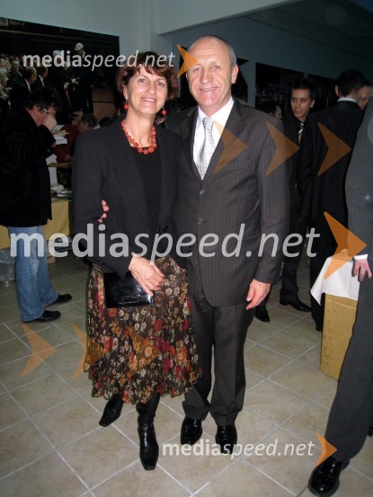 Branko Pavlin, predsednik uprave časopisne hiše Dnevnik in soproga MojcaSlovenec leta 2007