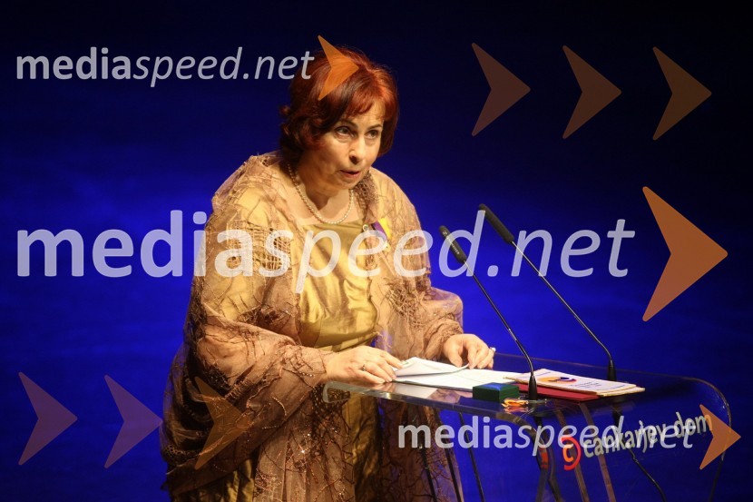 Bogi Pretnar Kozinc, predsednica Lions kluba Ljubljana11. Veliki dobrodelni ples Lions kluba Ljubljana
