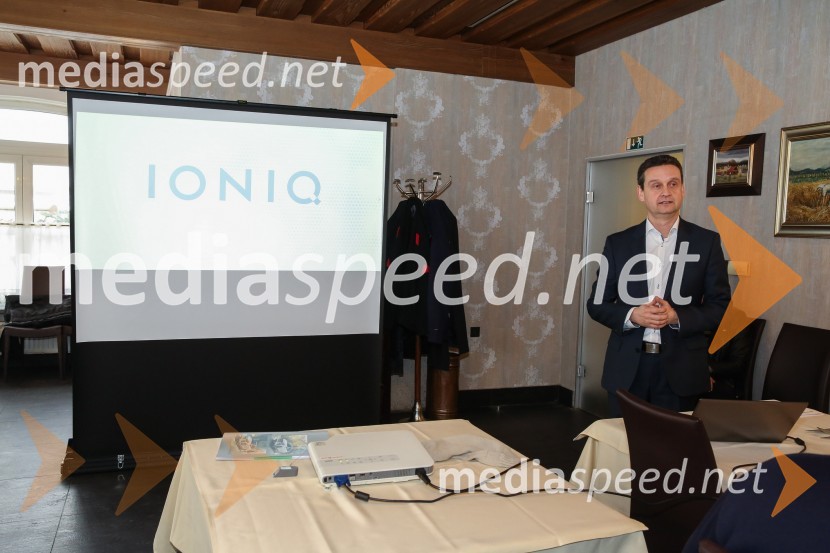  Marko Kajfež,  direktor prodaje in marketinga Hyundai Avto Trade, d.o.o.IONIQ, slovenska predstavitev