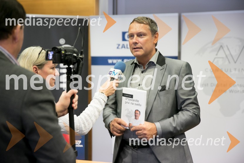 dr. Andrej Vizjak, ustanovitelj in predsednik AV.consulting(P)ostanite prvi na svetu, predstavitev knjige avtorja dr. Andreja Vizjaka