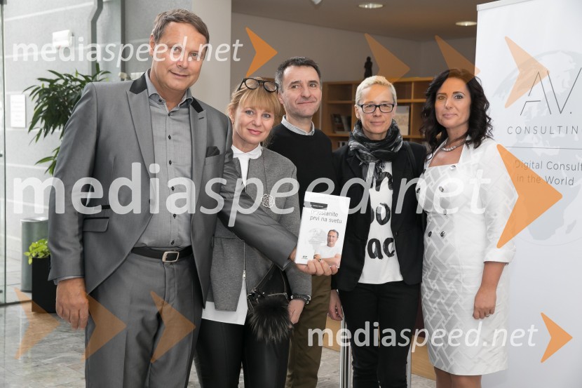 dr. Andrej Vizjak, ustanovitelj in predsednik AV.consulting;  Andreja Krivošič, Nova Showroom;  Andrej Krivošič;  Mateja Polak;  Sonja Vizjak, ustanovitelj in direktor AV.consulting(P)ostanite prvi na svetu, predstavitev knjige avtorja dr. Andreja Vizjaka