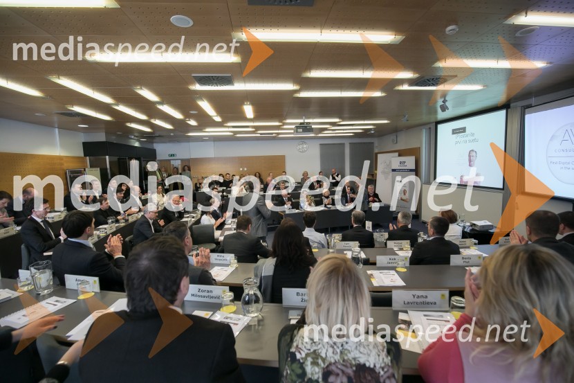 (P)ostanite prvi na svetu, predstavitev knjige avtorja dr. Andreja Vizjaka(P)ostanite prvi na svetu, predstavitev knjige avtorja dr. Andreja Vizjaka