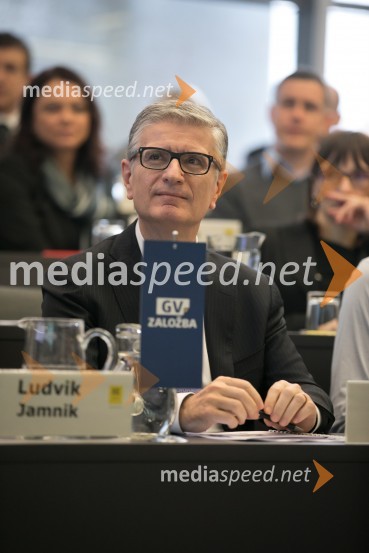  Franjo Bobinac, predsednik uprave Gorenje d.d., predsednik Rokometne zveze Slovenije(P)ostanite prvi na svetu, predstavitev knjige avtorja dr. Andreja Vizjaka