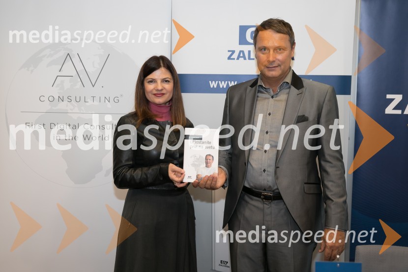mag. Sonja  Šmuc, izvršna direktorica Združenja Manager; dr. Andrej Vizjak, ustanovitelj in predsednik AV.consulting(P)ostanite prvi na svetu, predstavitev knjige avtorja dr. Andreja Vizjaka