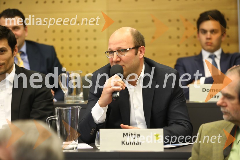  Mitja Kumar, partner Skupine Deloitte(P)ostanite prvi na svetu, predstavitev knjige avtorja dr. Andreja Vizjaka