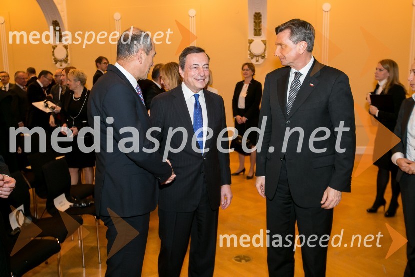  Janez Janša, predsednik SDS;  Mario Draghi, predsednik ECB;  Borut Pahor, predsednik Republike Slovenije10. obletnica uvedbe evra