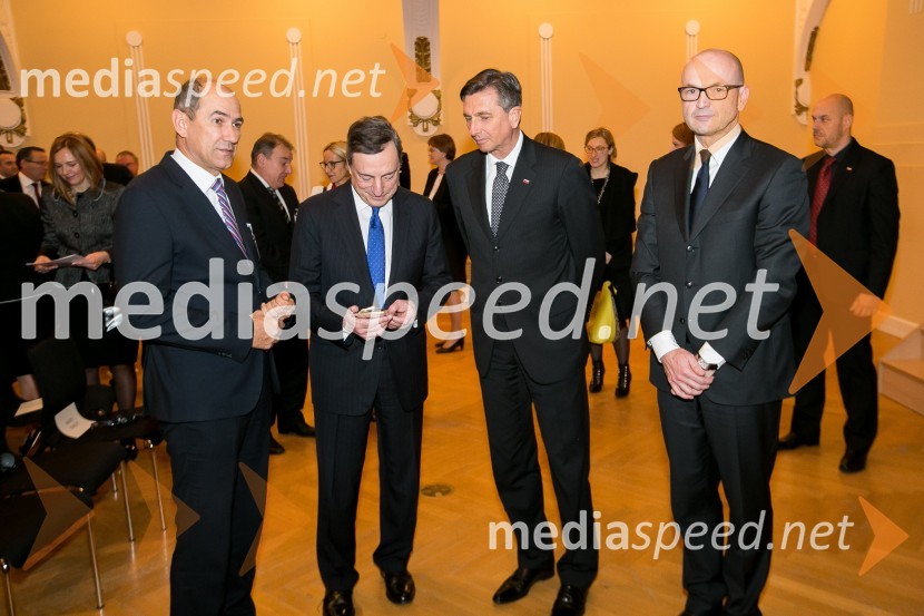  Janez Janša, predsednik SDS;  Mario Draghi, predsednik ECB;  Borut Pahor, predsednik Republike Slovenije;  Boštjan Jazbec, guverner Banke Slovenije10. obletnica uvedbe evra