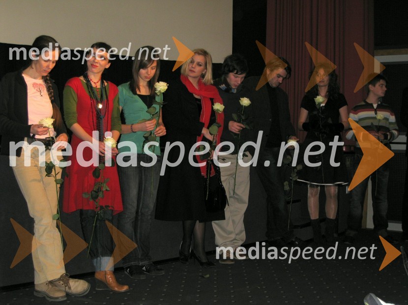 Ekipa filma EstrellitaPremiera filma Estrellita