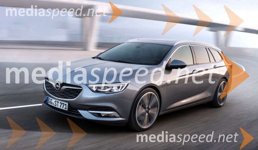 Nova Opel Insignia Sports TourerPrve fotografije: nova Opel Insignia Sports Tourer