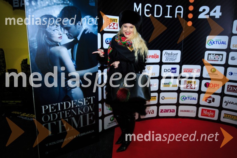  Danica Lovenjak, novinarkaPetdeset odtenkov teme, predpremiera filma