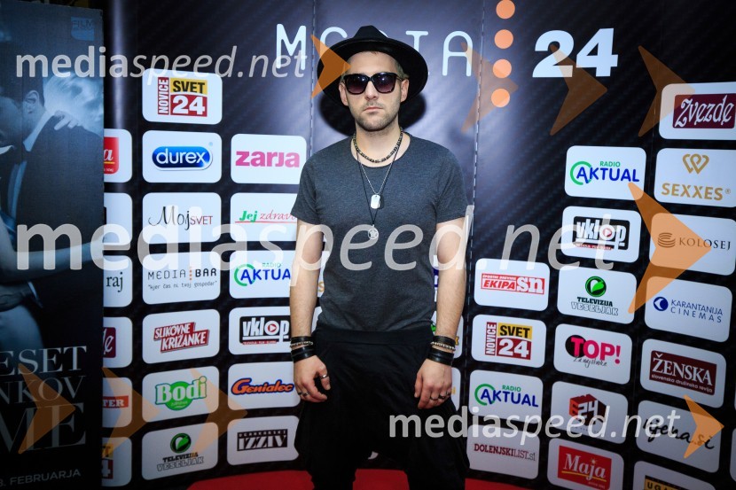  Lucas Alexander, novinarPetdeset odtenkov teme, predpremiera filma