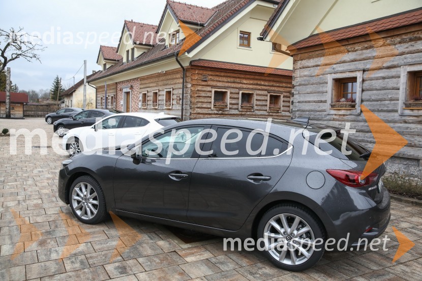 Mazda3Nova Mazda 3, slovenska predstavitev