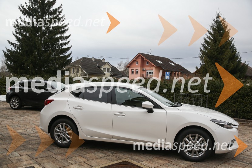 Mazda3Nova Mazda 3, slovenska predstavitev