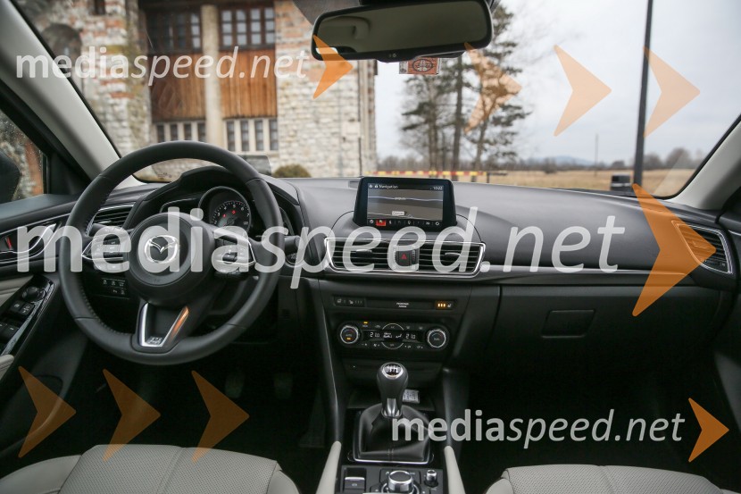 Mazda3Nova Mazda 3, slovenska predstavitev