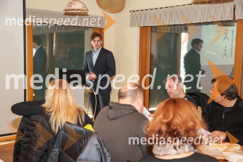  Dimitrij  Vušnik, PR, MazdaNova Mazda 3, slovenska predstavitev