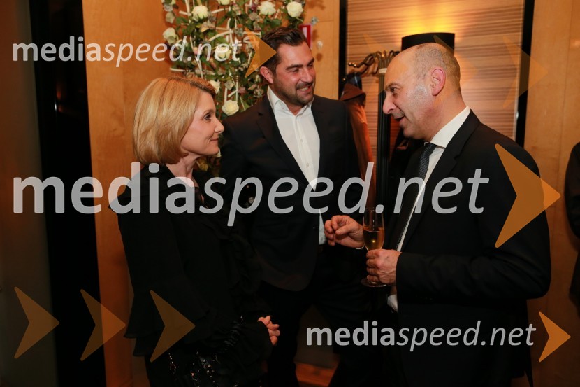 mag. Simona Dimic;  Roman Horvat;  Marjan  Batagelj, predsednik upravnega odbora, Postojnska jama»Prepoznava« in druge zgodbe, peta knjiga dr. Petra Čeferina
