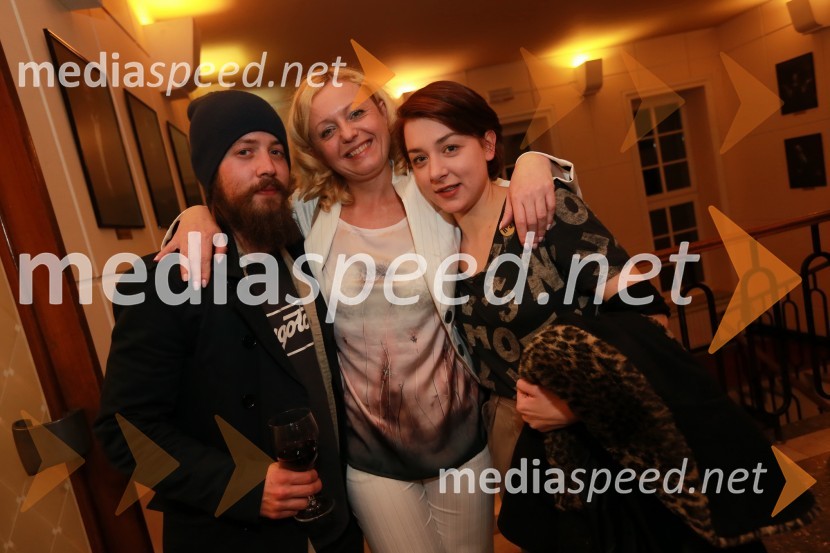  Tomás Tuza, svetovalec za gib; mag. Tina Kosi, upravnica SLG Celje;  Liza Marija Grašič, igralkaRomeo in Julia, premiera predstave