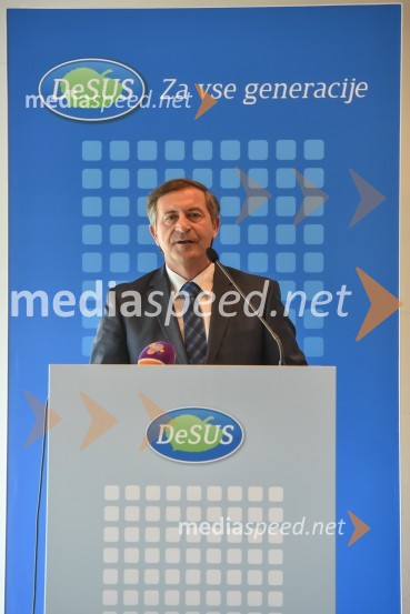  Karl Erjavec, minister za zunanje zadeve RS, predsednik stranke DesusKongres stranke DeSUS, izvolitev novega vodstva