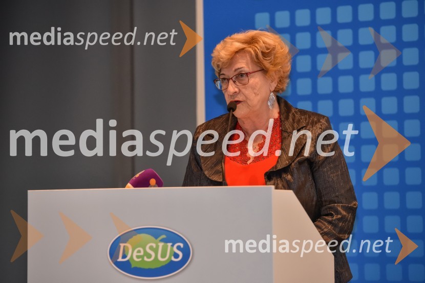  Jelka  Kolmanič, novoizvoljena podpredsednica DeSUSKongres stranke DeSUS, izvolitev novega vodstva