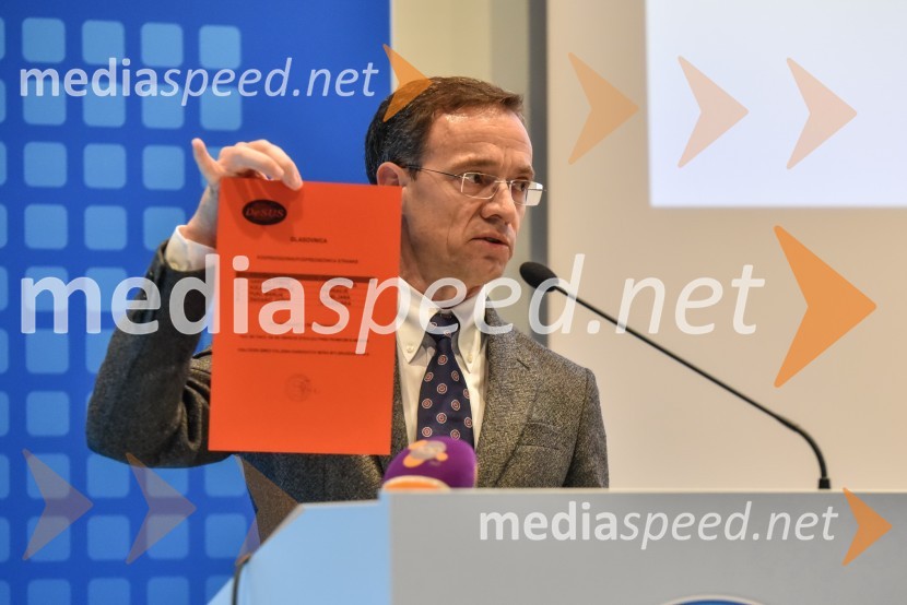  Robert Smrekar, DeSUS, članKongres stranke DeSUS, izvolitev novega vodstva