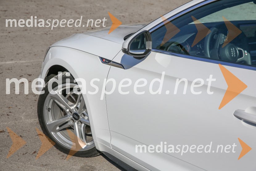 Audi A5 CoupéNovi Audi A5 coupé, slovenska predstavitev