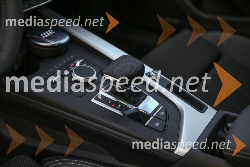 Audi A5 CoupéNovi Audi A5 coupé, slovenska predstavitev