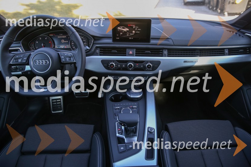 Audi A5 CoupéNovi Audi A5 coupé, slovenska predstavitev