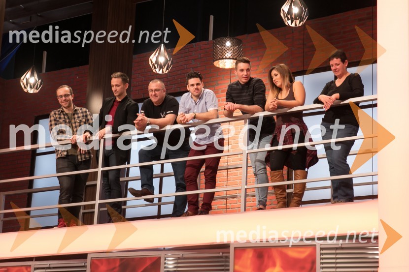  Sašo Šketa, tekmovalec MaterChef Slovenija 2017;  Sašo Bertoncelj, telovadec;  Boštjan Meglič - Peška;  ... ;  Elvis Kudić, tekmovalec MasterChef Slovenija 2017;  Sara Rutar, tekmovalka MasterChef Slovenija 207;  Nina Plahčinski Drobne, tekmovalka MasteChef Slovenija 2017Na male zaslone prihaja nova sezona MasterChef Slovenija