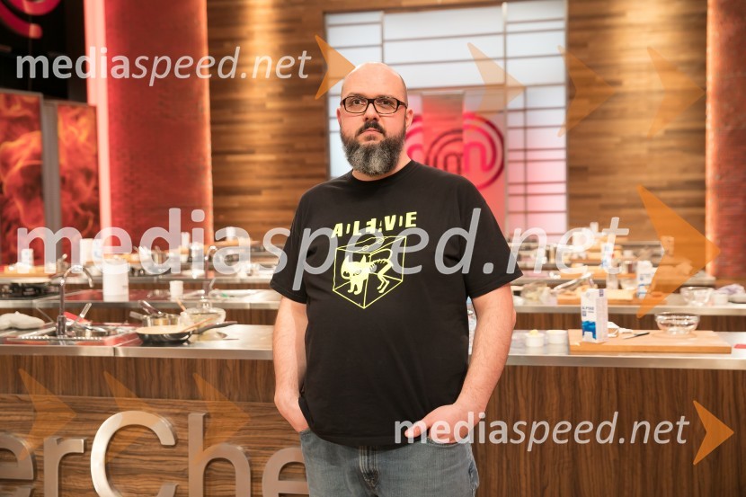  Iztok Jovan, tekmovalec MasterChef Slovenija 2017Na male zaslone prihaja nova sezona MasterChef Slovenija