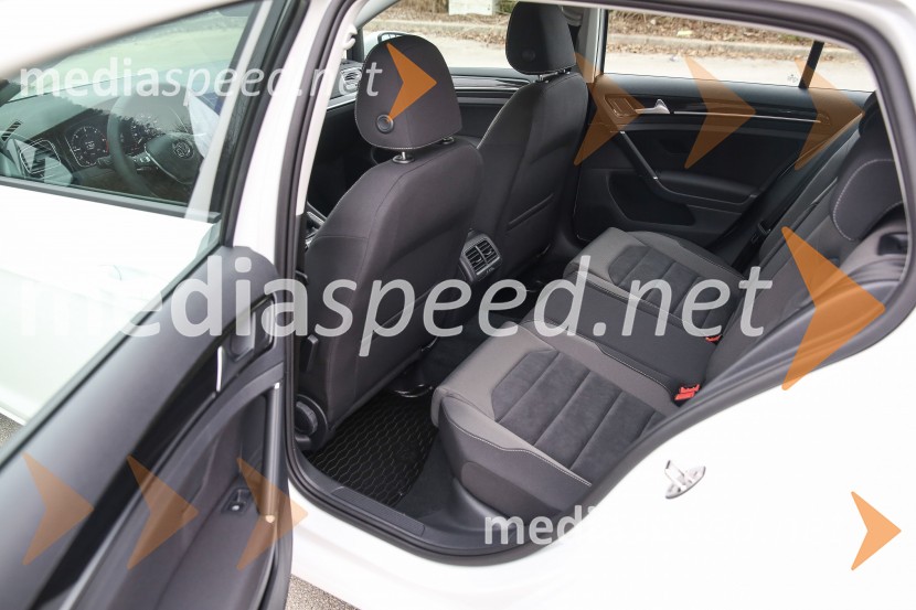 Volkswagen Golf, prenovljena sedma generacijaVolkswagen Golf, predstavitev prenovljenega vozila