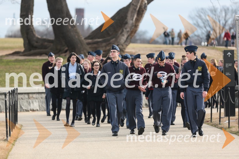 Pozdravna slovesnost MAGA (Make America Great Again)