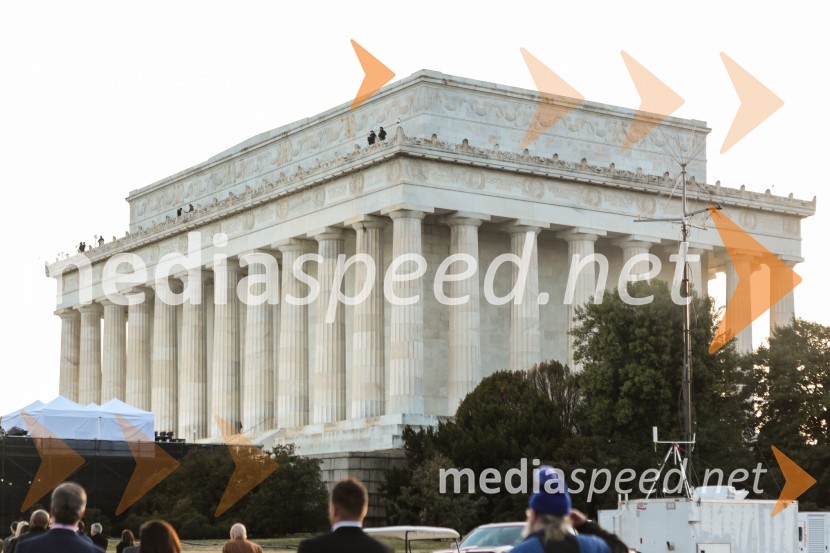 Pozdravna slovesnost MAGA (Make America Great Again)