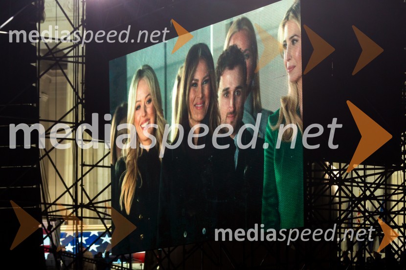 Pozdravna slovesnost MAGA (Make America Great Again)