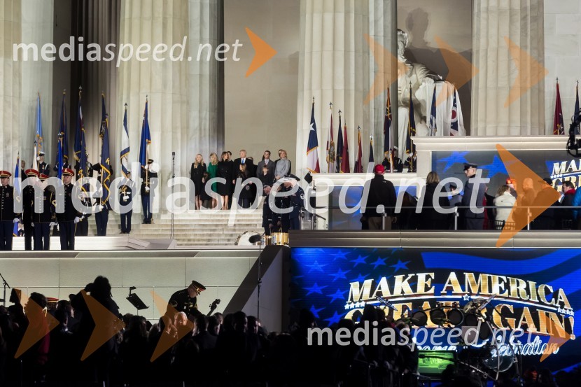 Pozdravna slovesnost MAGA (Make America Great Again)