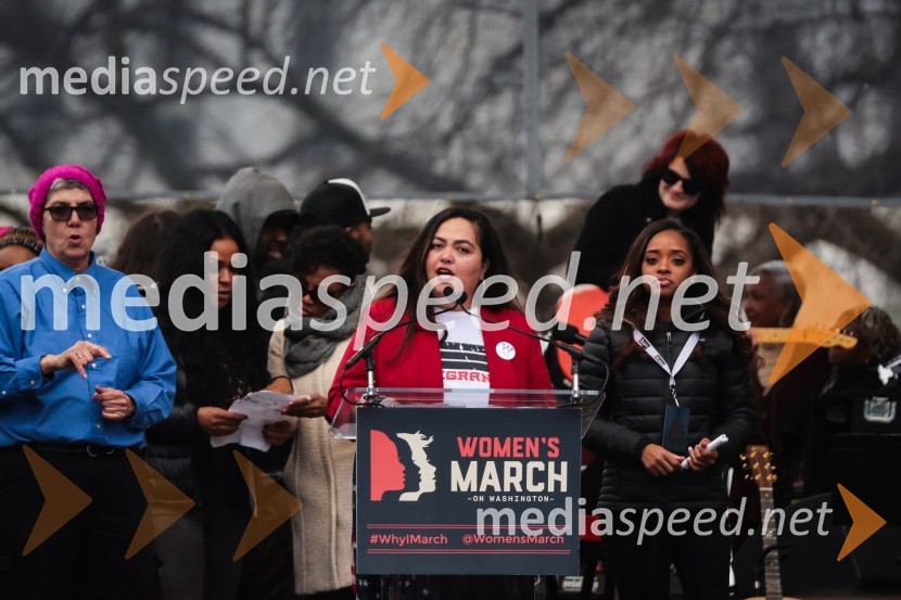  Wendy Carrillo, novinarkaProtestni pohod žensk v Washington