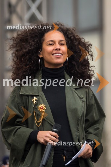  Alicia Keys, glasbenicaProtestni pohod žensk v Washington