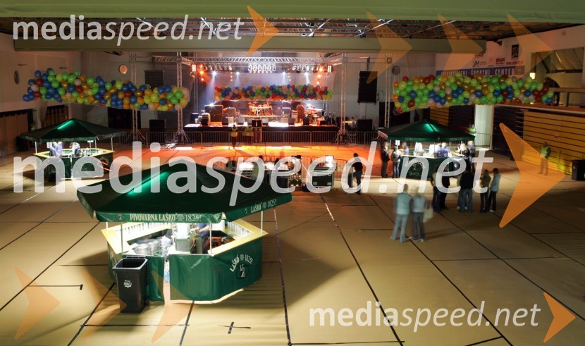 Dvorana v UŠC Leona ŠtukljaKoncert Gremo na prvi rok, UŠC Leona Štuklja