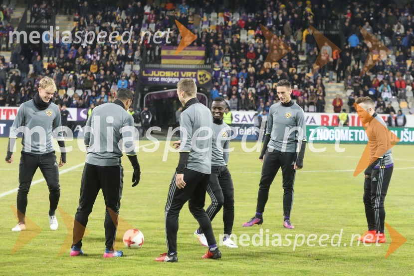 Nogometna tekma Maribor - Olimpija