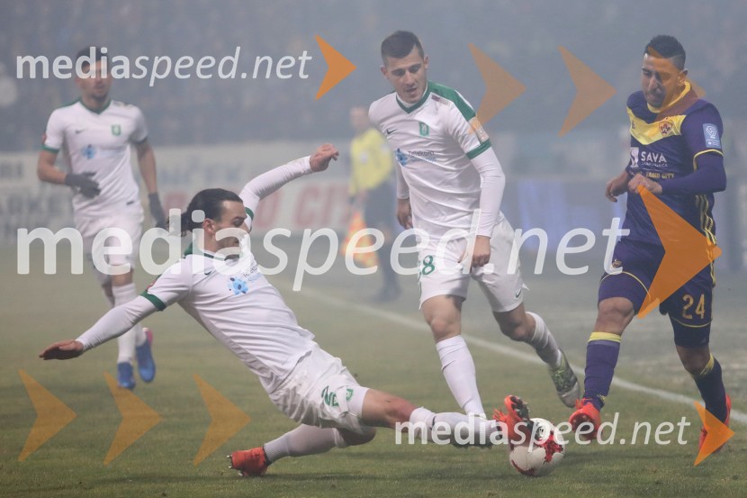 Nogometna tekma Maribor - Olimpija