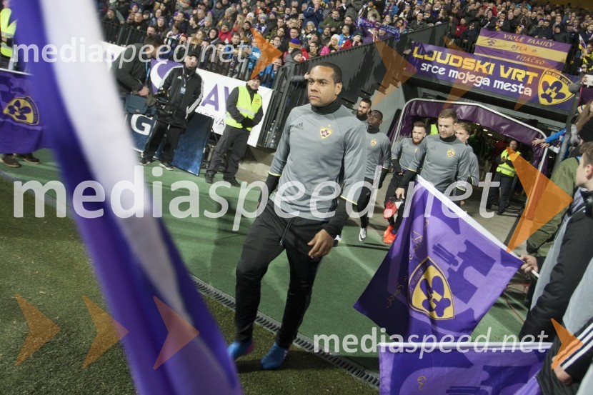 Nogometna tekma Maribor - Olimpija