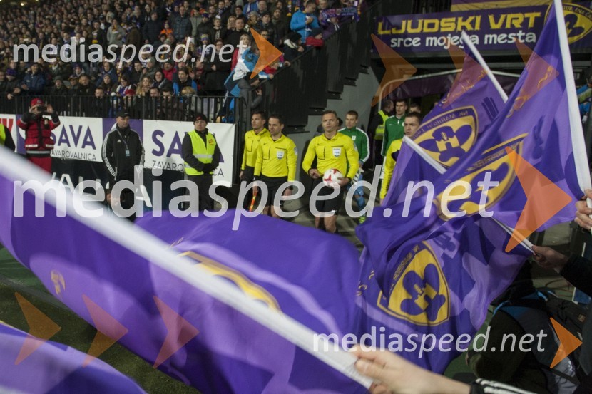 Nogometna tekma Maribor - Olimpija