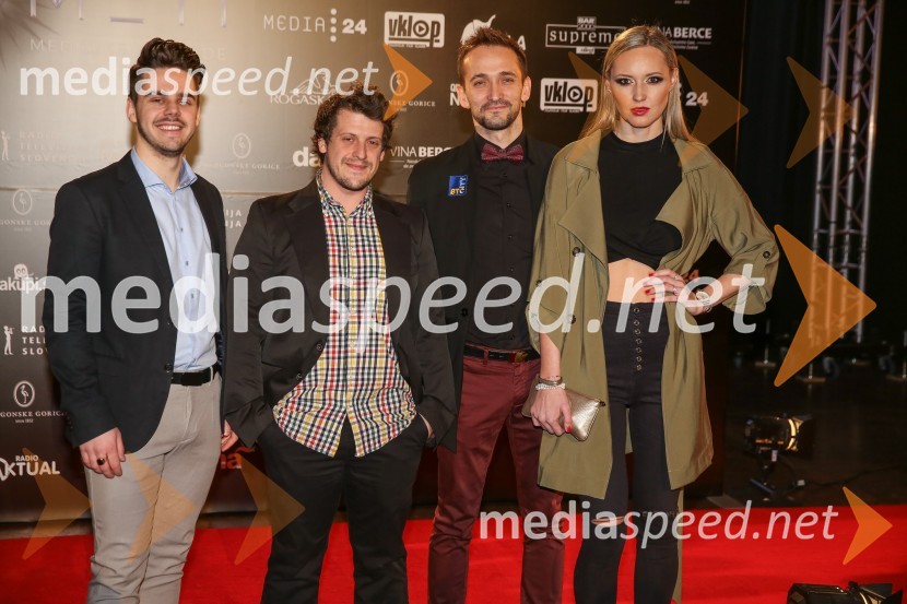  Klemen Mramor - Clemens, glasbenik;  ... ;  Sašo Bertoncelj, telovadec;  Lea Plut, pevkaŽarometi, prihod po rdeči preprogi
