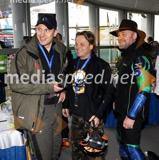 Jure Košir, nekdanji smučar in organizator tekmovanja, Matjaž Jelen, skupina Šank Rock in Milan Pečovnik Pidži, pevecSki Legends Hit Challenge 2008 - Tekmovanje smučarskih legend z Juretom Koširjem