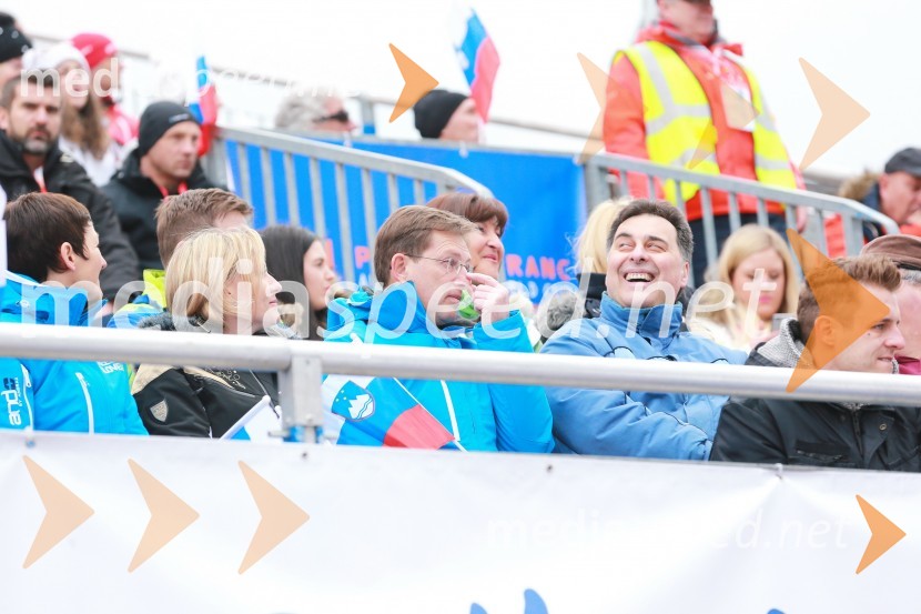 prof. dr. Maja Makovec Brenčič, ministrica za izobraževanje, znanost in šport;  Mojca Stropnik, odvetnica; prof. dr. Miro Cerar, predsednik vlade Republike Slovenije;  Eva Štravs Podlogar, državna sekretarka, ministrstvo za gospodarski razvoj in tehnologijo;  Mitja Bervar, predsednik Državnega sveta Republike SlovenijePokal Vitranc 2017, VIP druženje, sobota
