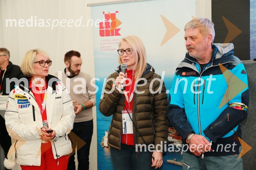  Jelka Tepšić; mag. Metka  Bradetić, direktorica Hrvaške turistične skupnosti Marjeta Kljajič;  Blaž Pesjak, predsednik uprave Merkur d.dPokal Vitranc 2017, VIP druženje, sobota