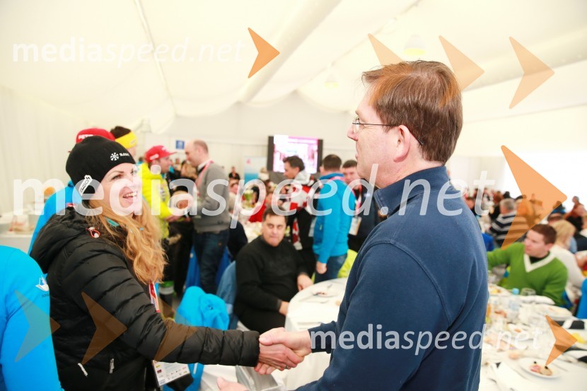  Špela Pretnar, nekdanja smučarka in predstavnica za odnose z javnostmi,Smučarska zveza Slovenije ; prof. dr. Miro Cerar, predsednik vlade Republike SlovenijePokal Vitranc 2017, VIP druženje, sobota