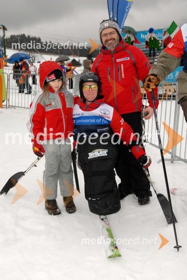 Roman Jakič, politik s hčerko in sinom Galom, smučarjem paraplegikomSki Legends Hit Challenge 2008 - Tekmovanje smučarskih legend z Juretom Koširjem
