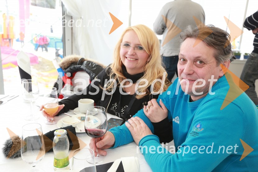  Ljudmila Bogataj, marketing Audi, Porsche Slovenija;  Niko Bogataj, varnostnik skupine Joker OutPokal Vitranc 2017, slalom