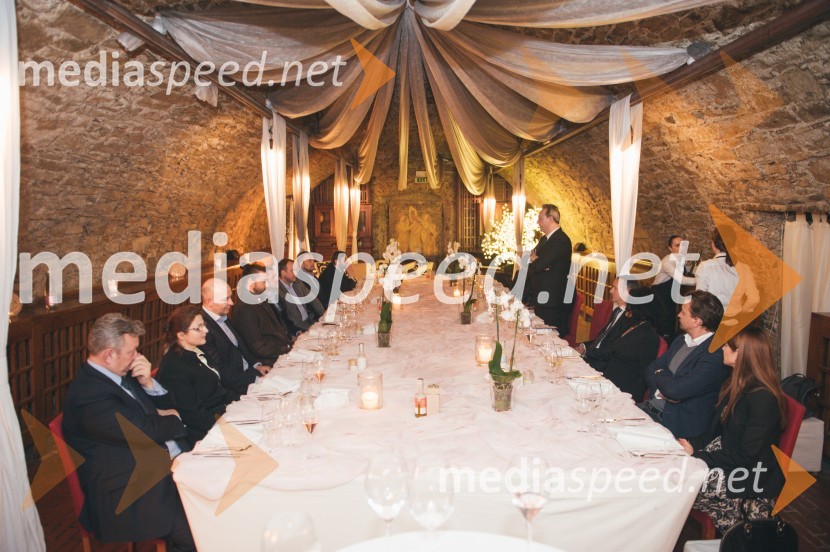 Prvo srečanje novo ustanovljenega Slovensko-srbskega poslovnega društva BASSPrvo srečanje novo ustanovljenega Slovensko-srbskega poslovnega društva BASS